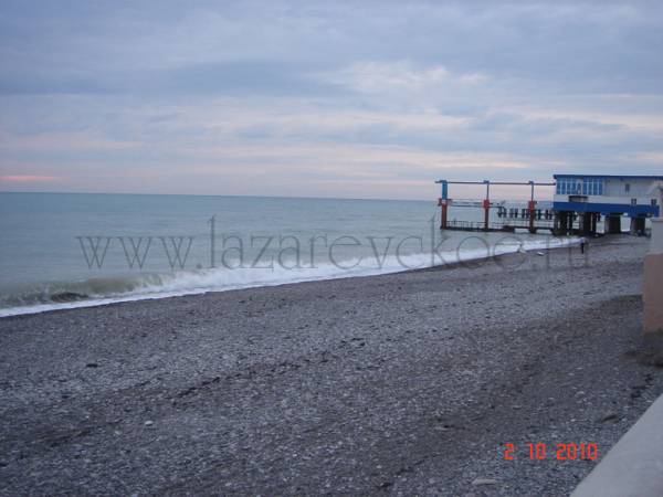 Лазаревское - черное море - пляж